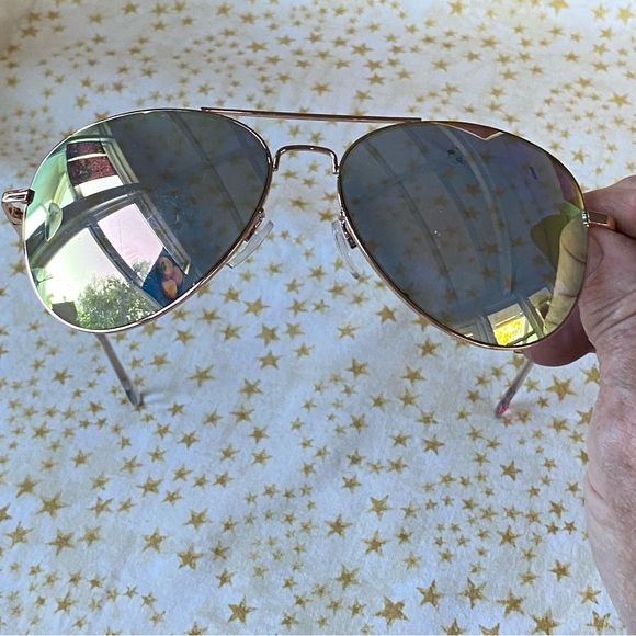Betsey Johnson Aviator Sunglasses - Picture 9 of 12